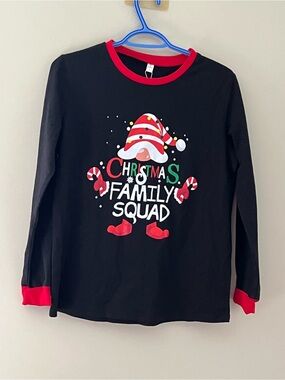 Women’s Christmas Family Squad Gnome Long Sleeve Pajama Top Size S NWT